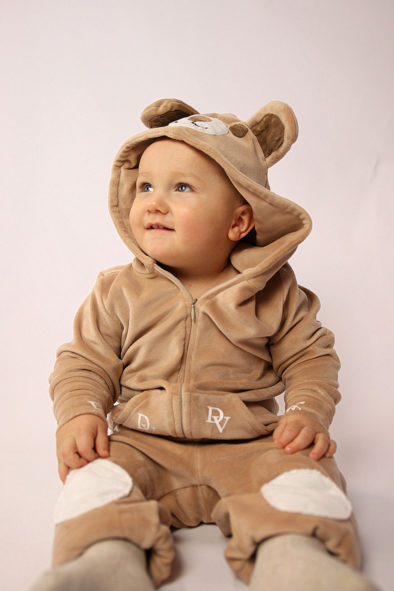 Jumpsuit for children – Teddy bear in beige. Cap for free